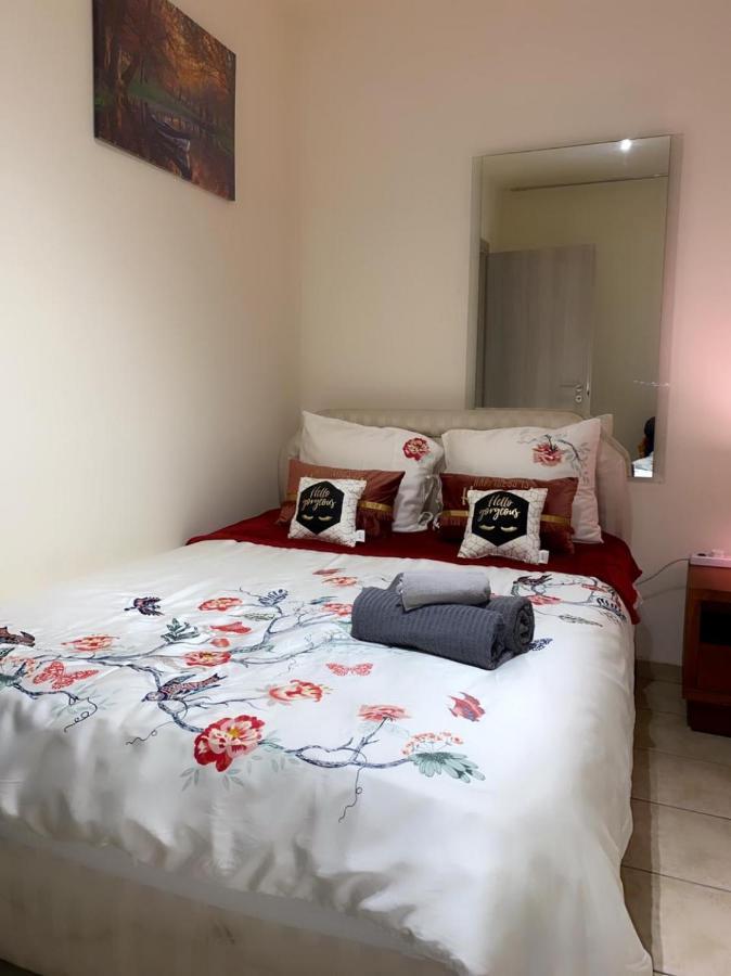 Larnaca Beach Apartment Exterior foto